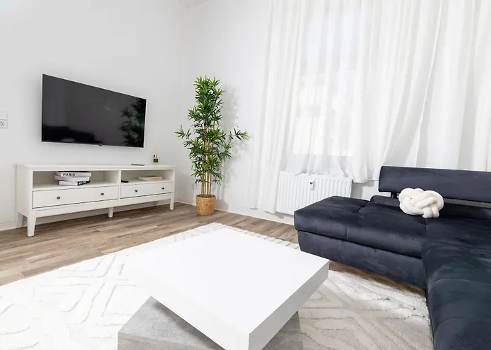 Modernes 5-Zimmer Aparment - 8 Gaeste, Zentrumsnah