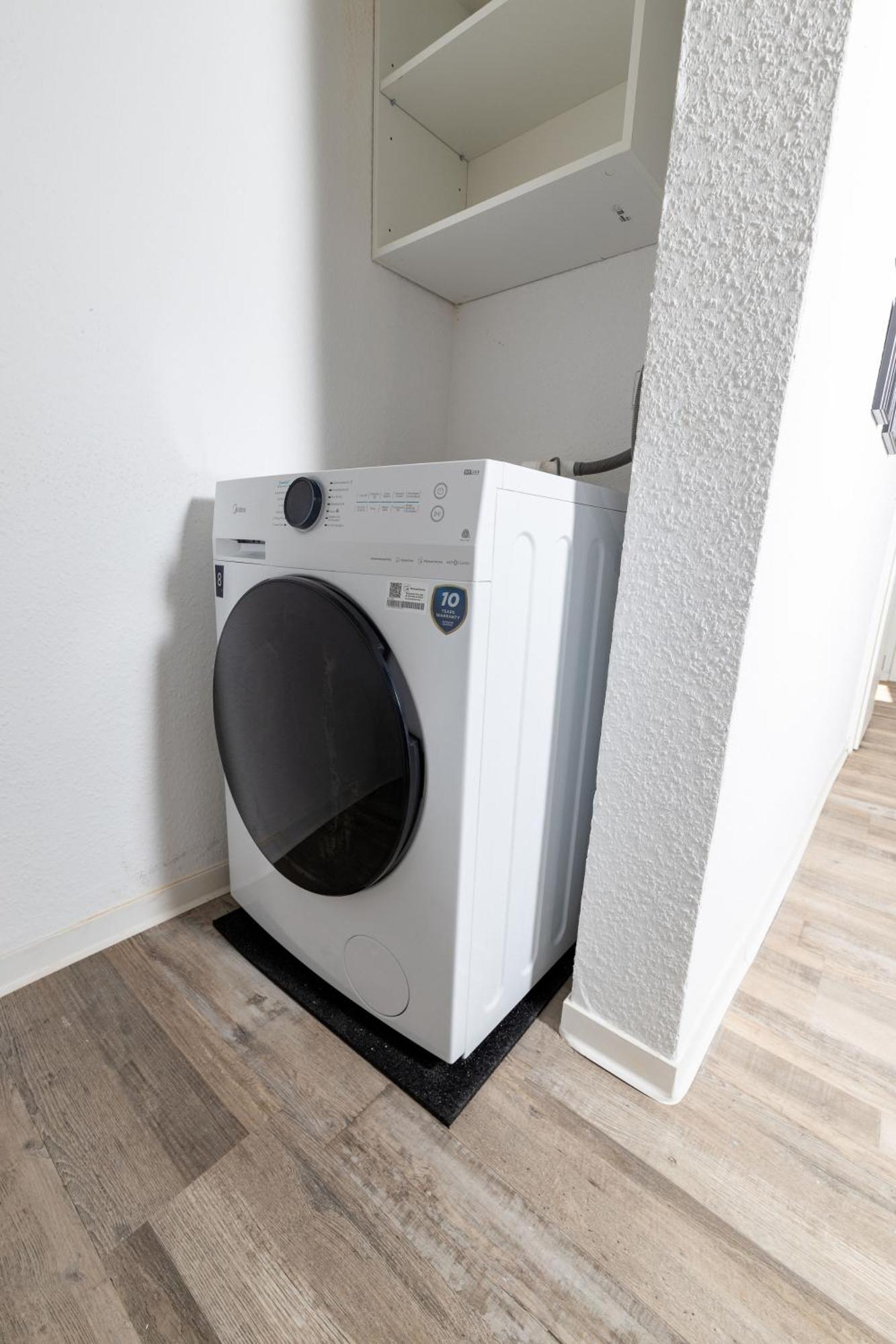 Modernes 5-zimmer Aparment - 8 Gaeste, Zentrumsnah