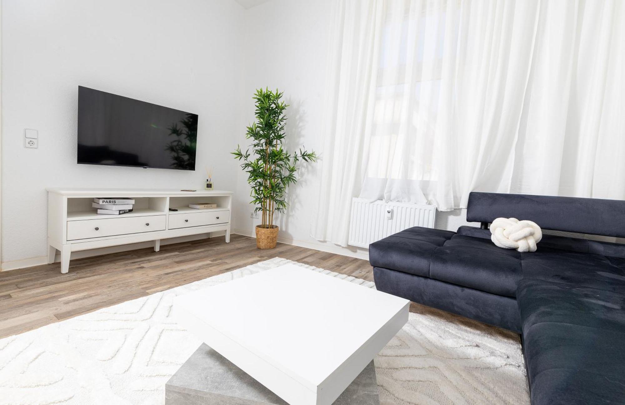 Apartment Modernes 5-zimmer Aparment - 8 Gaeste, Zentrumsnah *